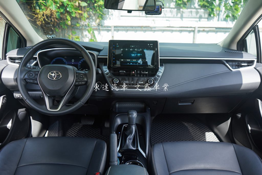 Toyota 2023 Corolla Altis 1.8 Hybrid尊爵11