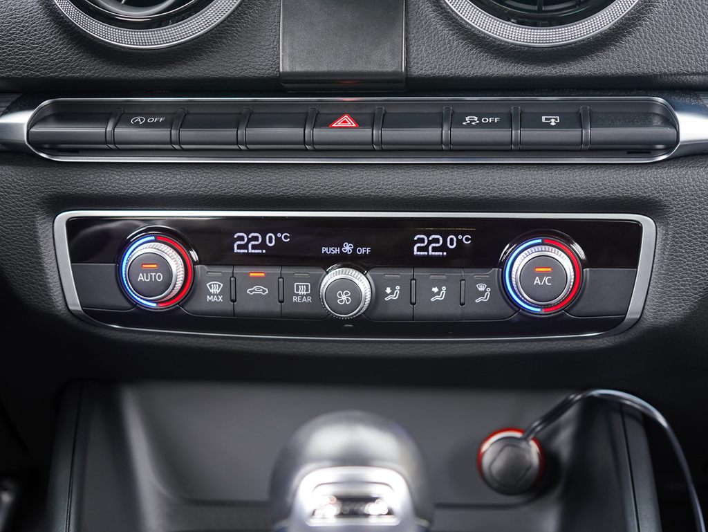 Audi 2016 A3 Sedan 30 TFSI 1.4L16
