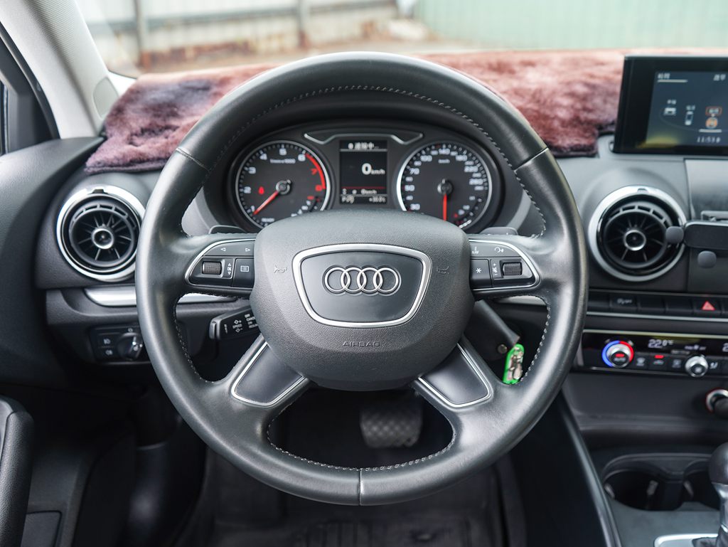 Audi 2016 A3 Sedan 30 TFSI 1.4L12