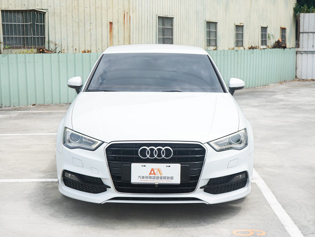 Audi 2016 A3 Sedan 30 TFSI 1.4L7
