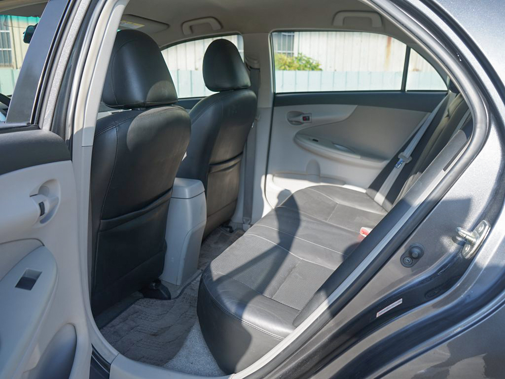Toyota 2012年 Corolla Altis 1.8 J10