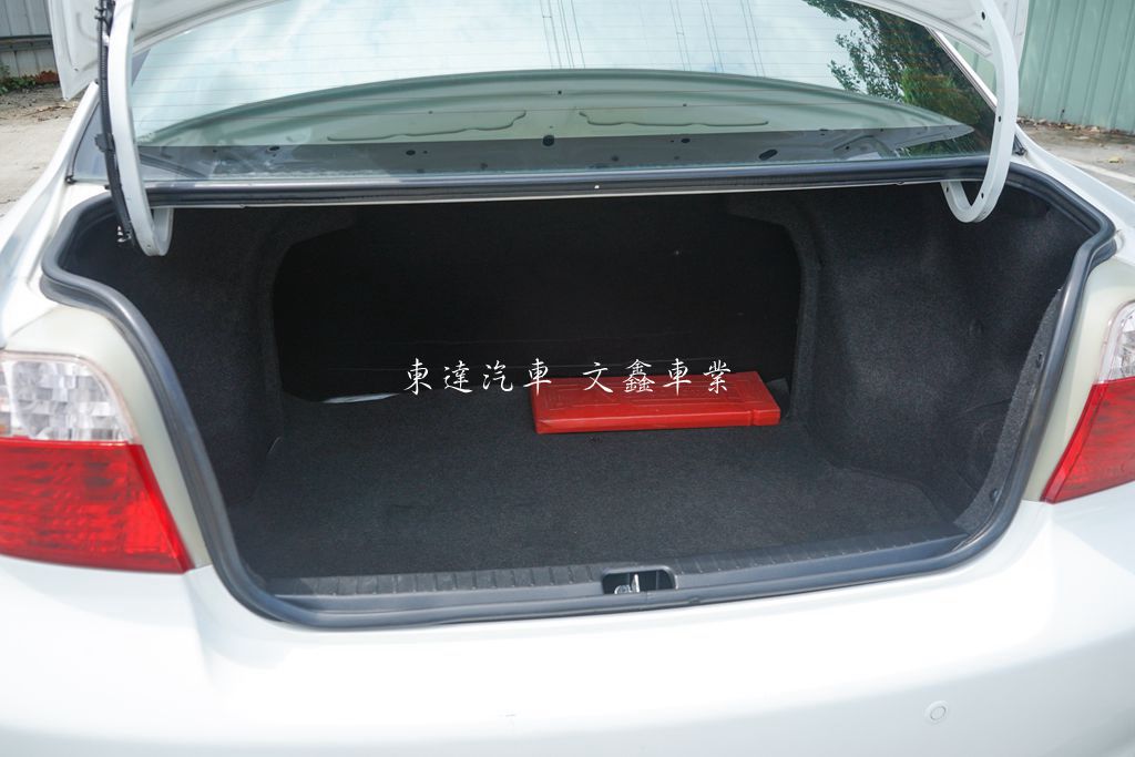 TOYOTA 2011年 VIOS 1.5E8