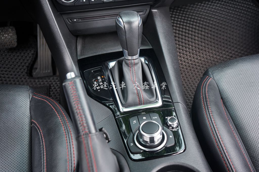 MAZDA 2015年 馬3 四門 2.0頂級型 19