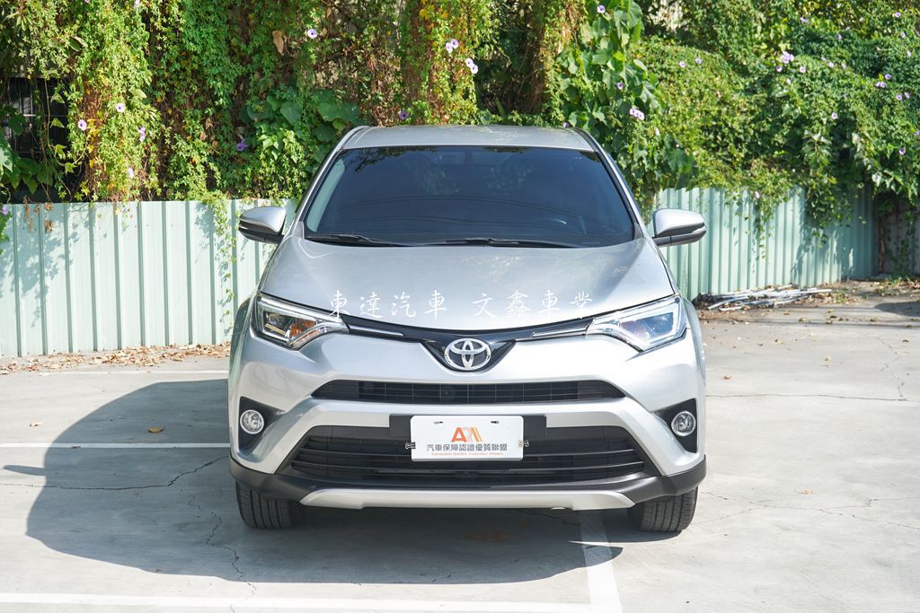 TOYOTA 2016 RAV4 2.0豪華版1