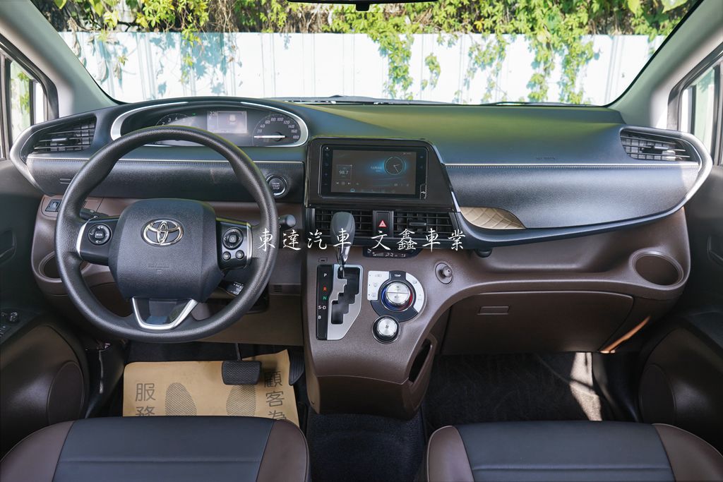 TOYOTA 2023 SIENTA 1.8豪華Plus11