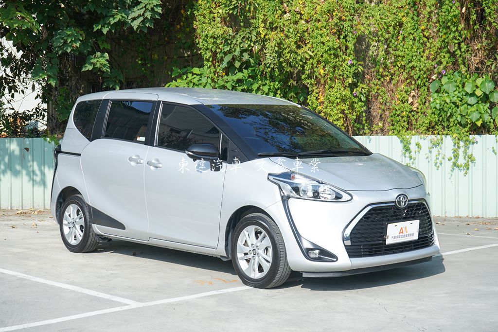 TOYOTA 2023 SIENTA 1.8豪華Plus2