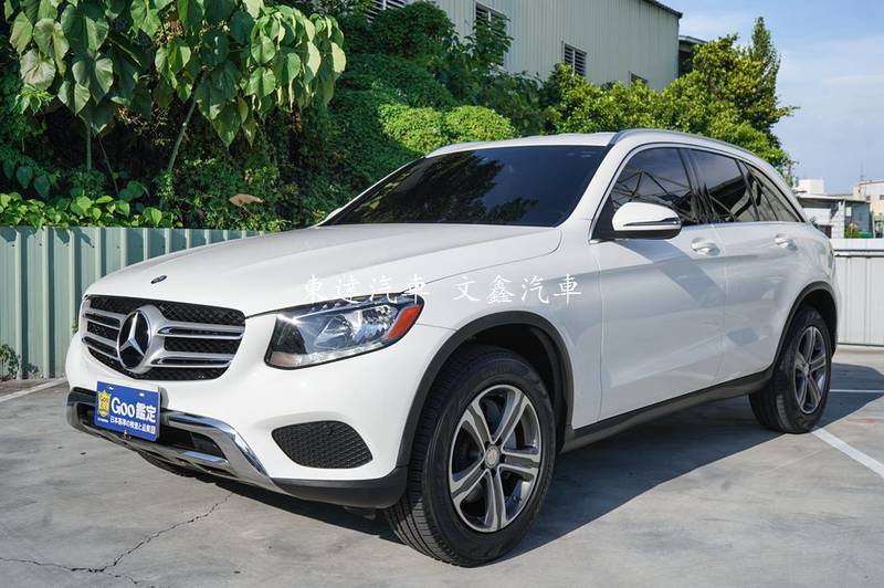 GLC300 2016年 台南中古車 二手中古車 字-05 GLC300 2016年 台南中古車 二手中古車 字-05