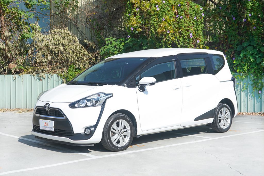 Toyota 2017 Sienta 5人座 1.8豪華0