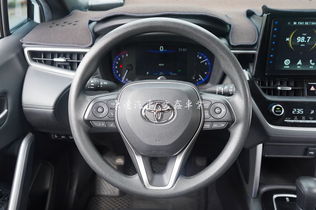 Toyota 2022 Corolla Cross 1.8尊爵12