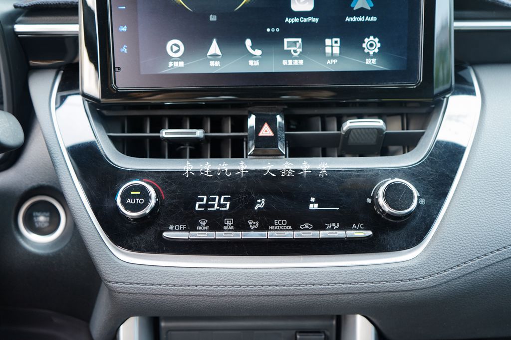 Toyota 2022 Corolla Cross 1.8尊爵16