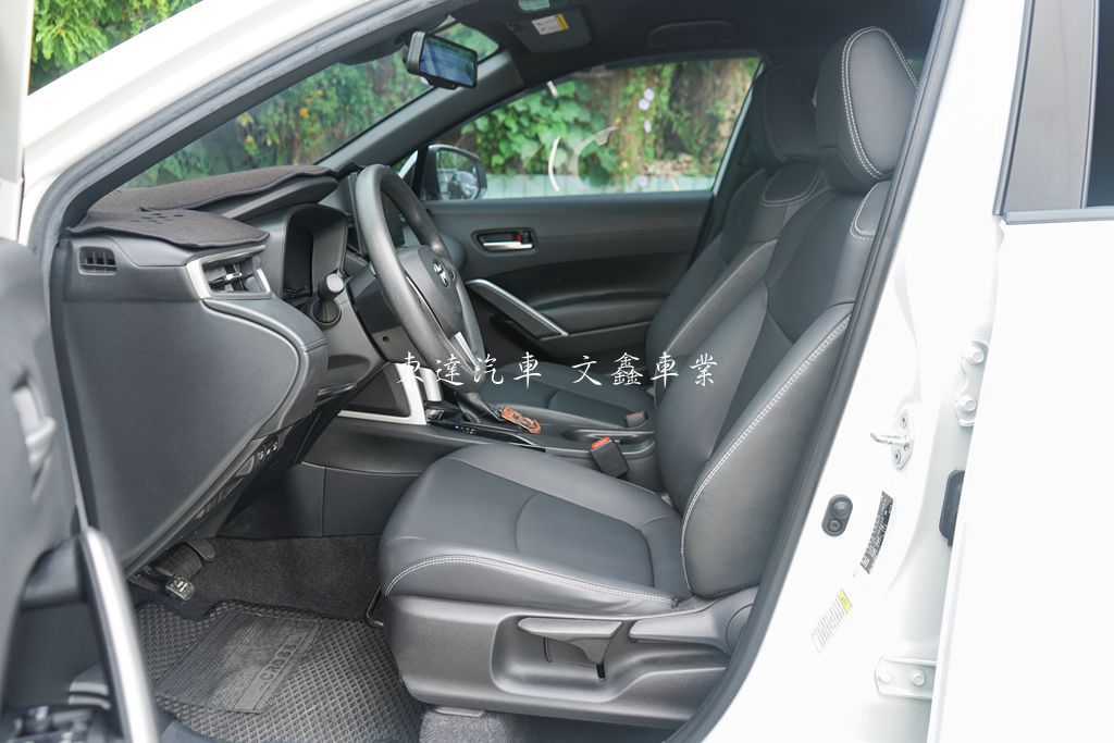 Toyota 2022 Corolla Cross 1.8尊爵9