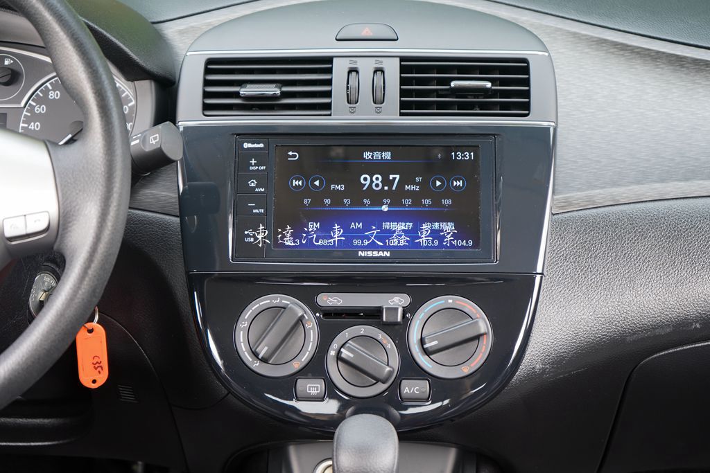 Nissan 2022 Tiida 5D 1.6豪華版17