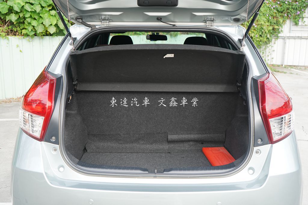 TOYOTA 2016 YARIS 1.5雅緻9