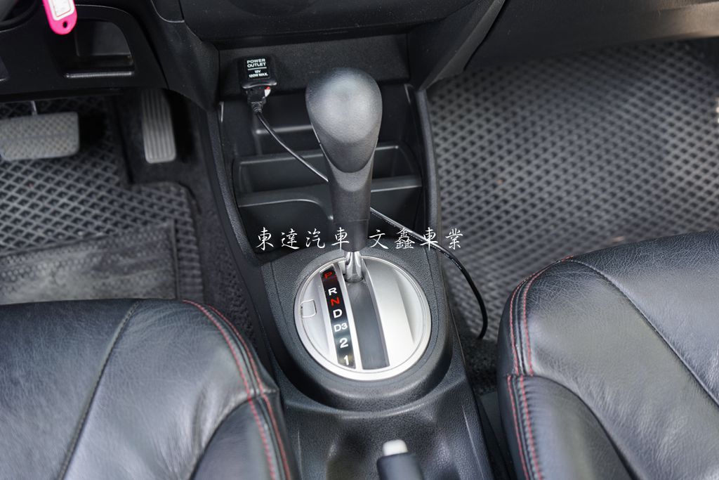 Honda 2012年 Fit 1.5 VTi19