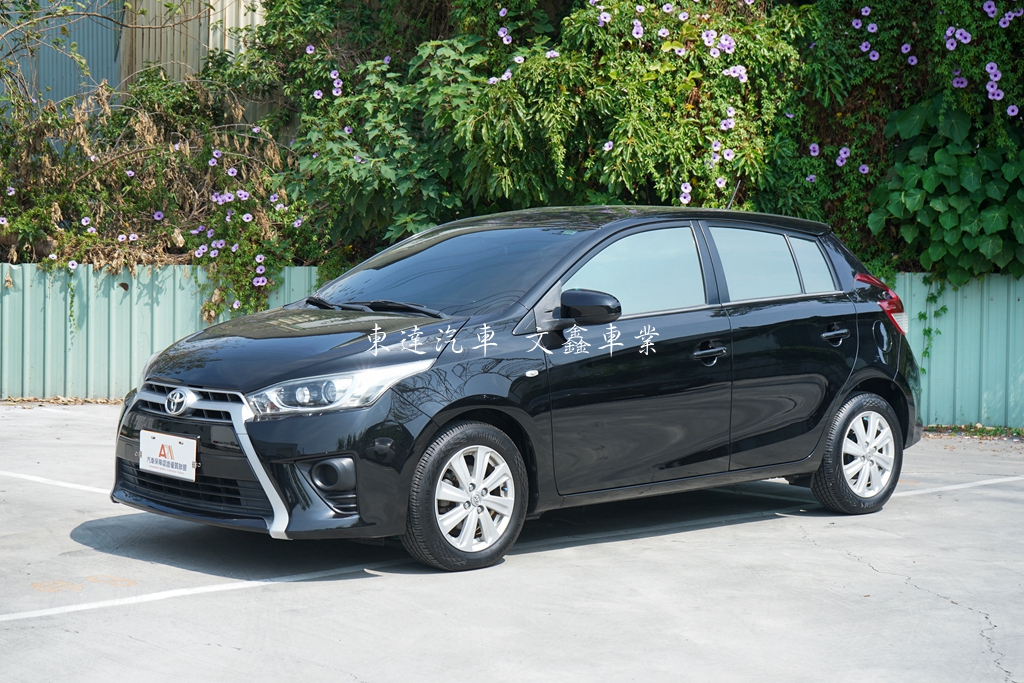 Toyota 2015 Yaris 1.5經典0