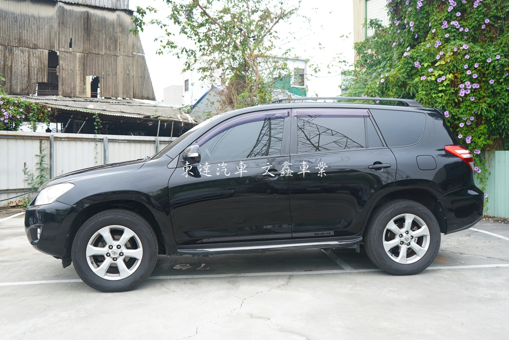 Toyota 2011 RAV4 2.4E7