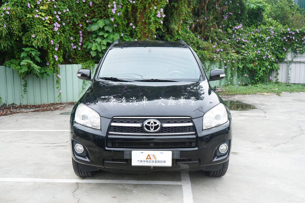 Toyota 2011 RAV4 2.4E1