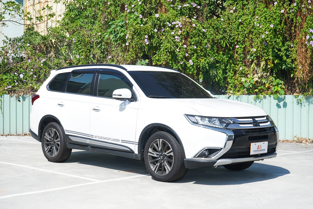 三菱 2021 Outlander 五人座 2.4尊貴型2