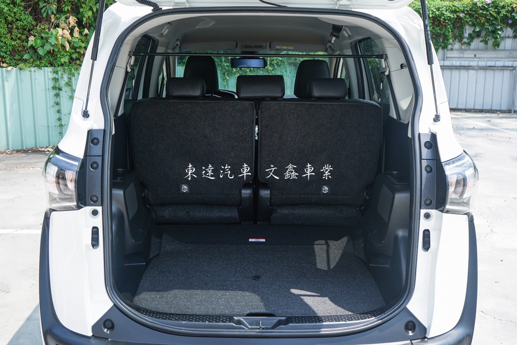 TOYOTA 2023 SIENTA 五人座 1.8豪華版8