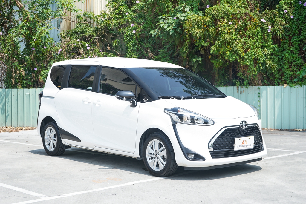 TOYOTA 2023 SIENTA 五人座 1.8豪華版2