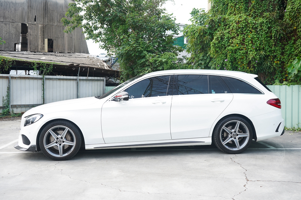 M-BENZ 2018年 C200 2.0 Sedan7