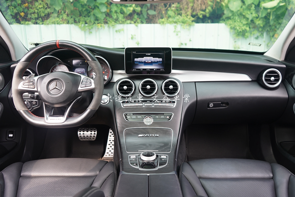 M-BENZ 2018年 C200 2.0 Sedan11