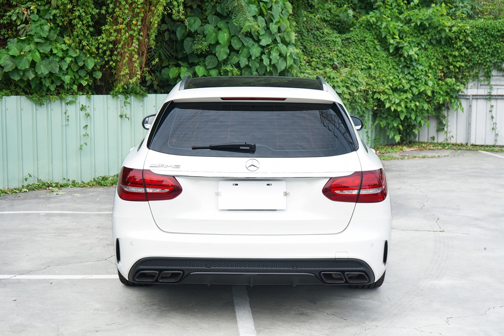 M-BENZ 2018年 C200 2.0 Sedan5