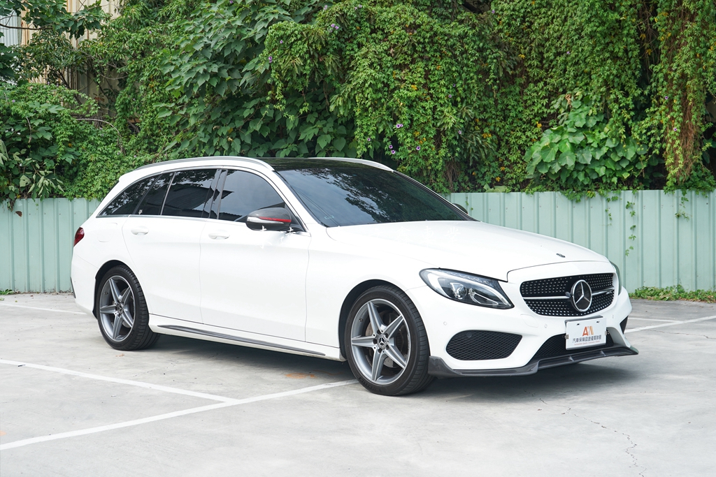 M-BENZ 2018年 C200 2.0 Sedan2