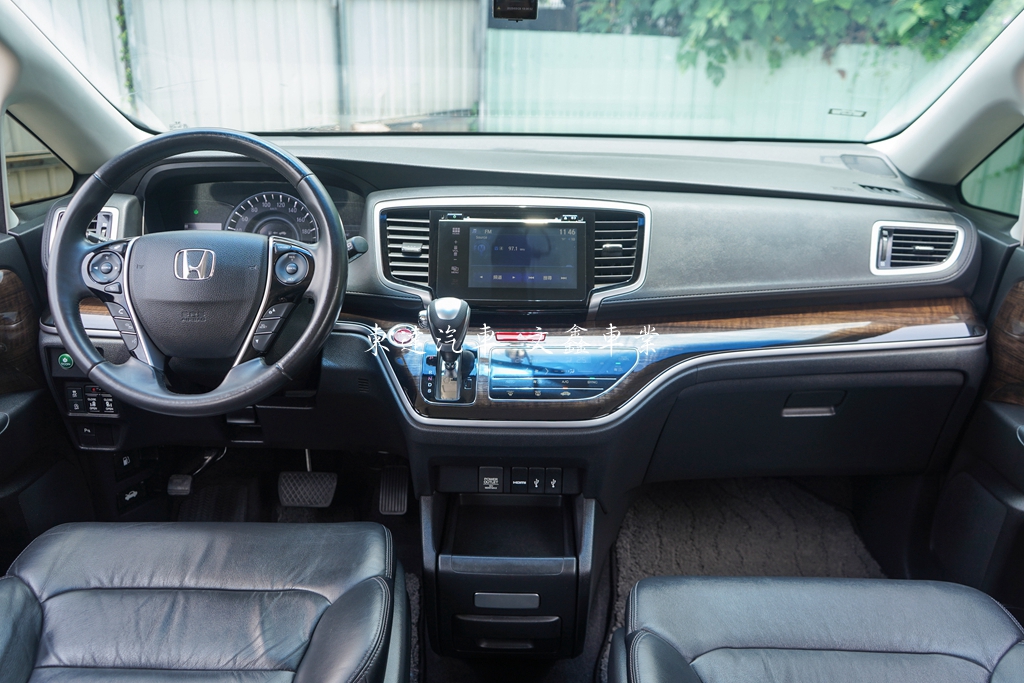 Honda 2016年 Odyssey 2.4 Apex13