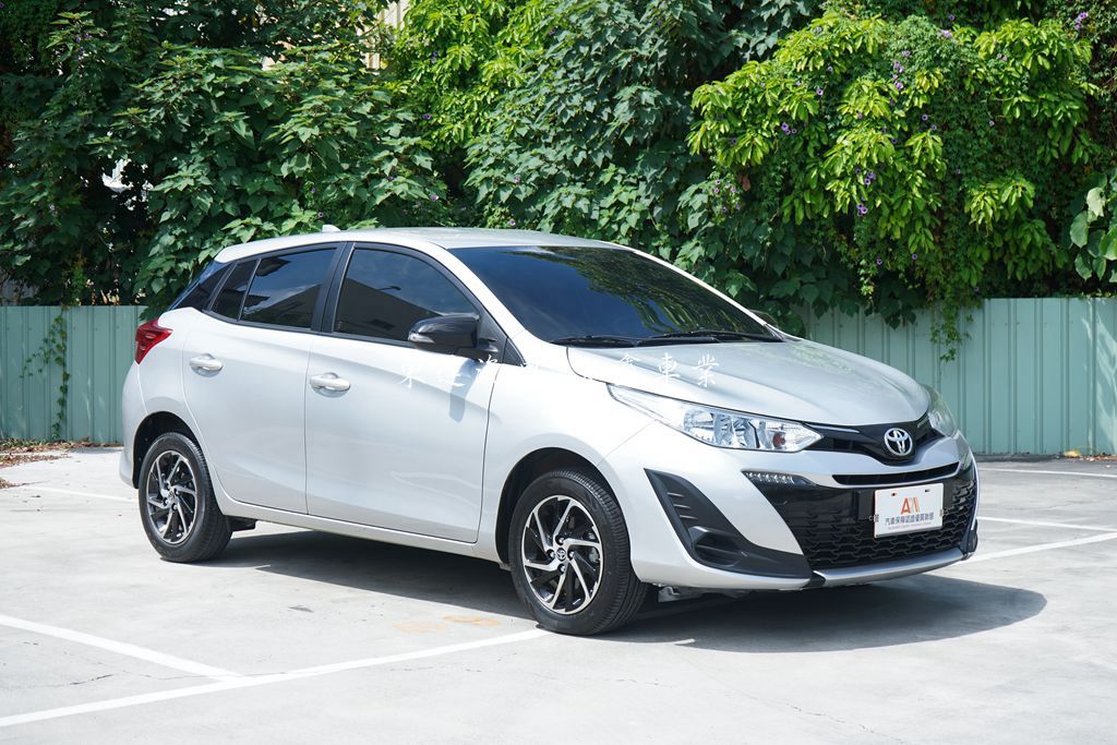TOYOTA 2023 YARIS 1.5經典 2