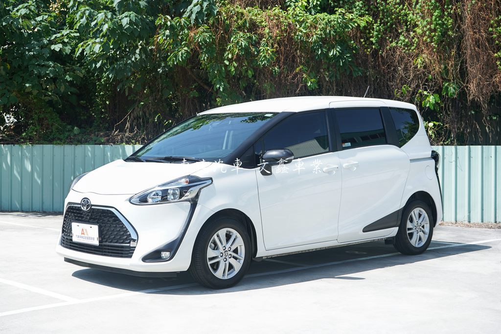 Toyota 2023 Sienta 5人座 1.8豪華＋0