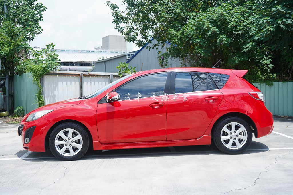 2010 Mazda 3 5D 2.0 頂級型7