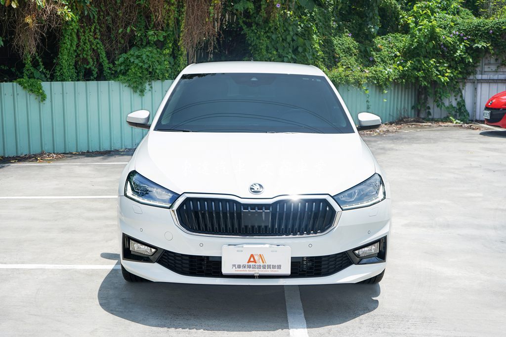 SKODA 2024 Fabia 1.0 TSI豪華動能版1