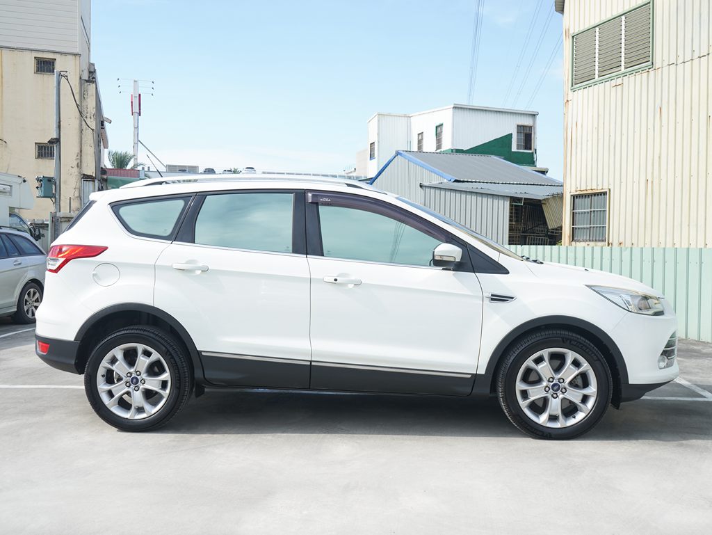 2016 Ford Kuga 2.0柴油時尚經典型1