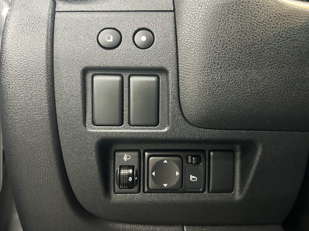 2016 Nissan March 1.5傳奇版15