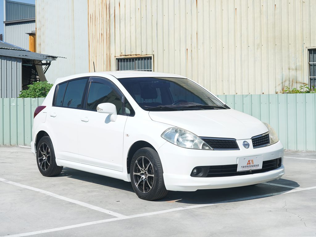 2010 Nissan 日產 Tiida 1.8 5D B2