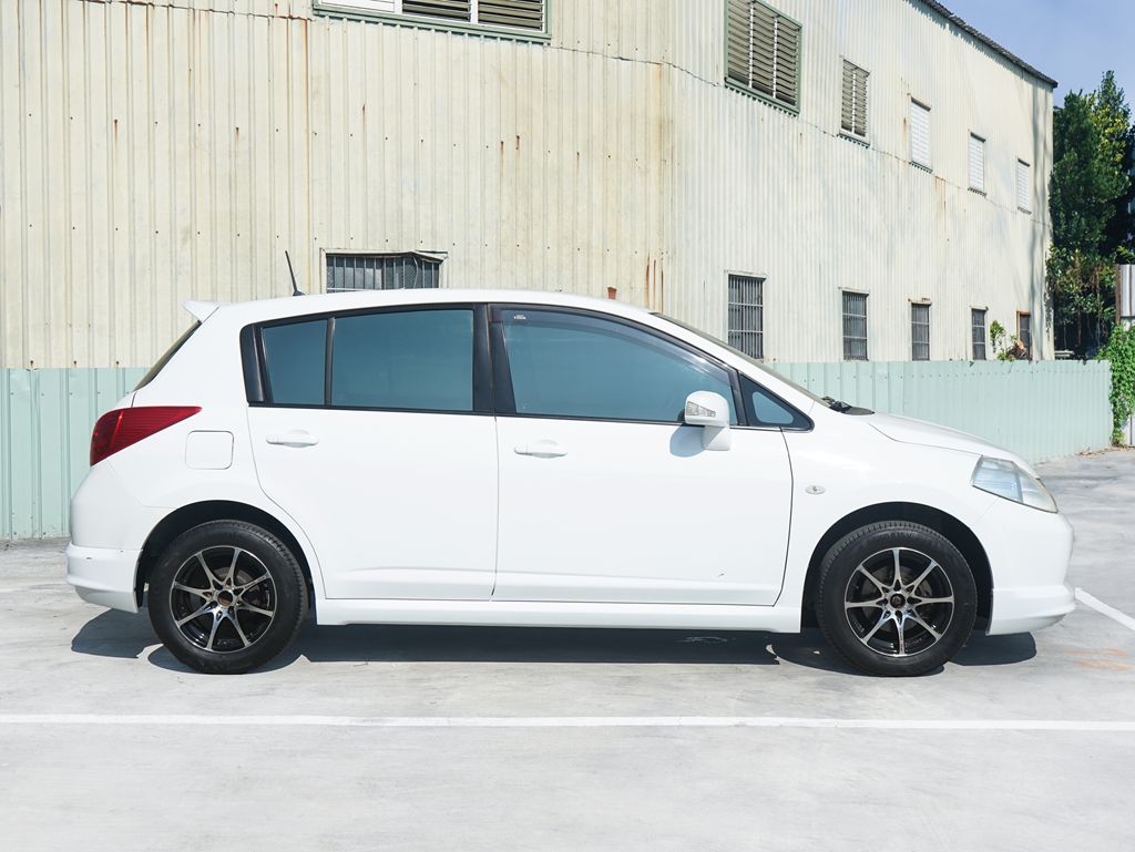 2010 Nissan 日產 Tiida 1.8 5D B9