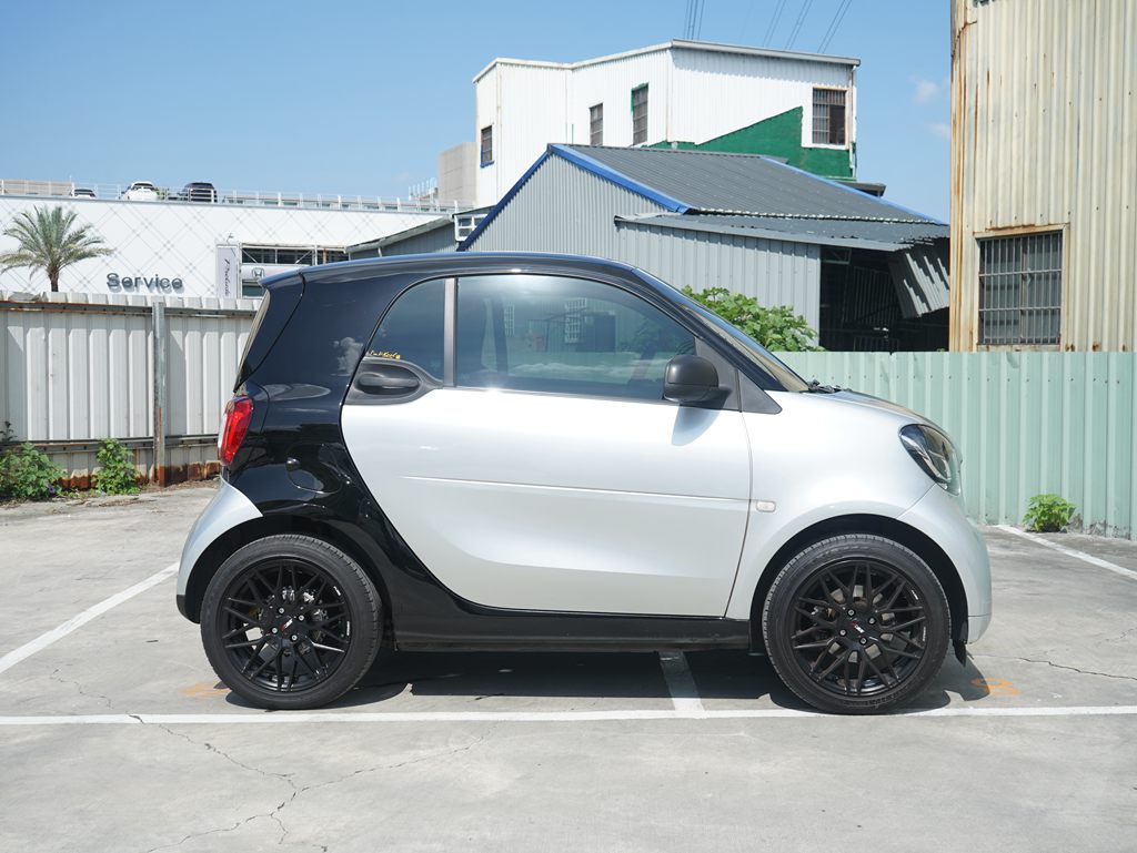 2017 Smart Fortwo 1.0L7
