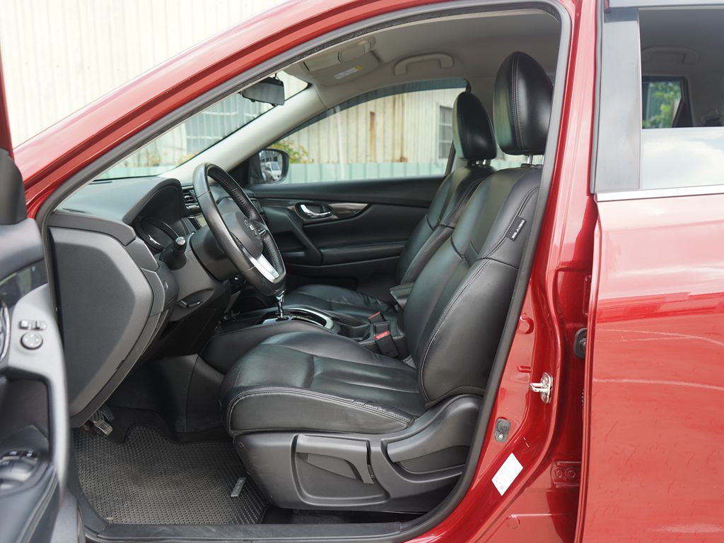 2019 Nissan X-Trail 2.0 2WD 玩美影音版9