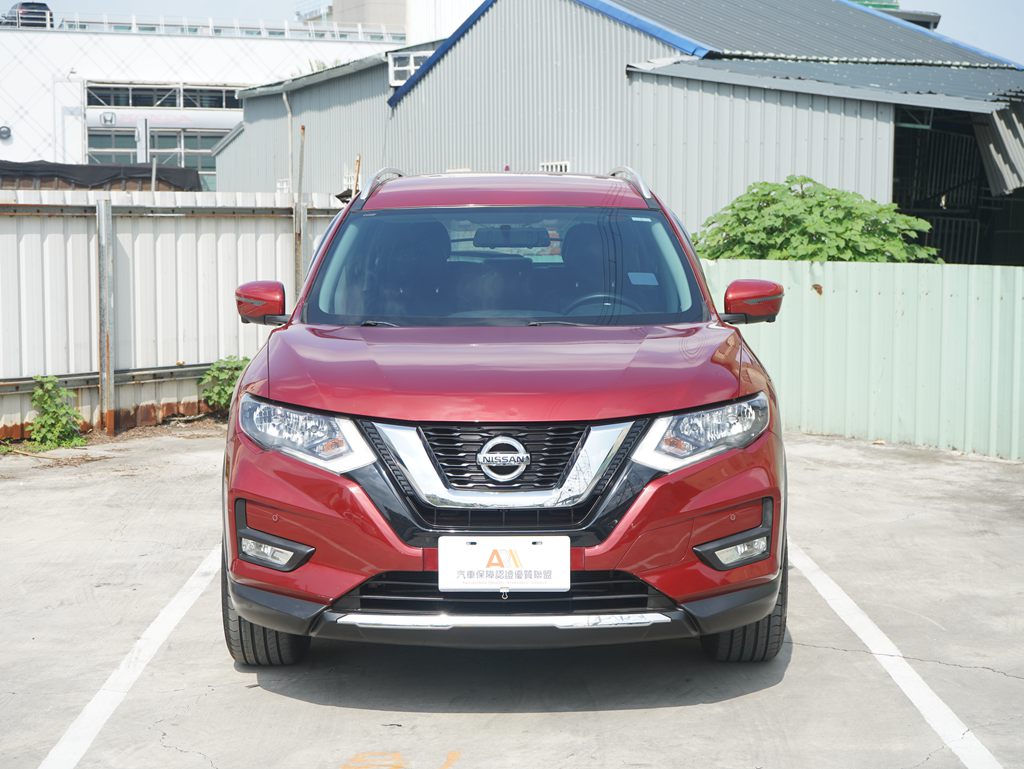 2019 Nissan X-Trail 2.0 2WD 玩美影音版1