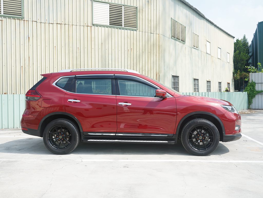 2019 Nissan X-Trail 2.0 2WD 玩美影音版7