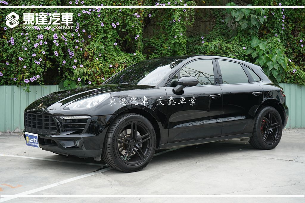 PORSCHE MACAN 2.0 2015年