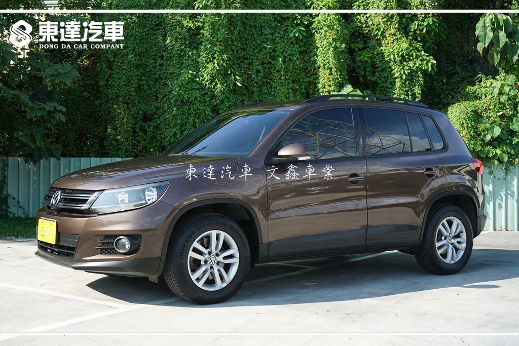 Volkswagen 2011 Tiguan 2.0 TSI