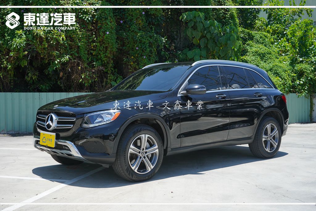 M-BENZ GLC300 4MATIC 2017