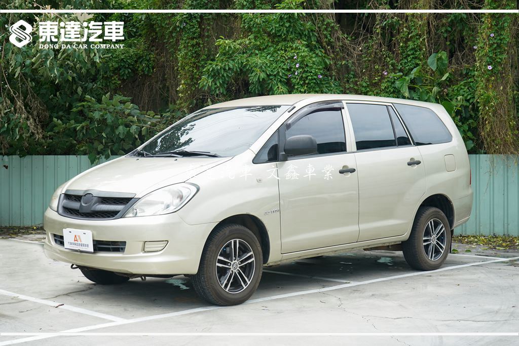 TOYOTA 2009 INNOVA 2.7 J AT