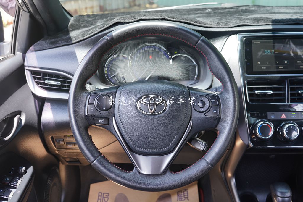 TOYOTA 2022 YARIS S版 1.5L 15