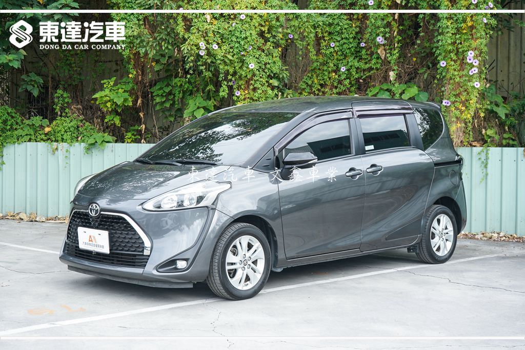 TOYOTA 2022 SIENTA 1.8豪華