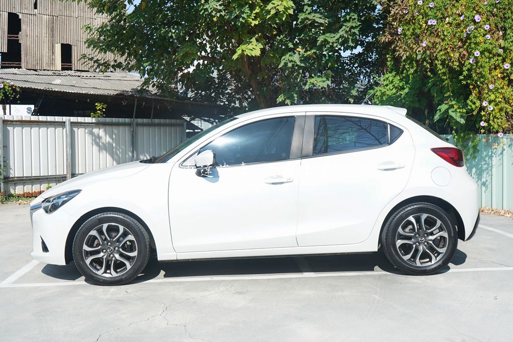 2016 Mazda 2 1.5尊貴型7