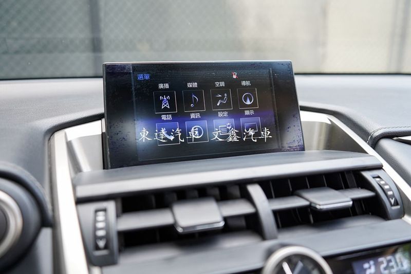 LEXUS NX200T 2.0L 2015年25